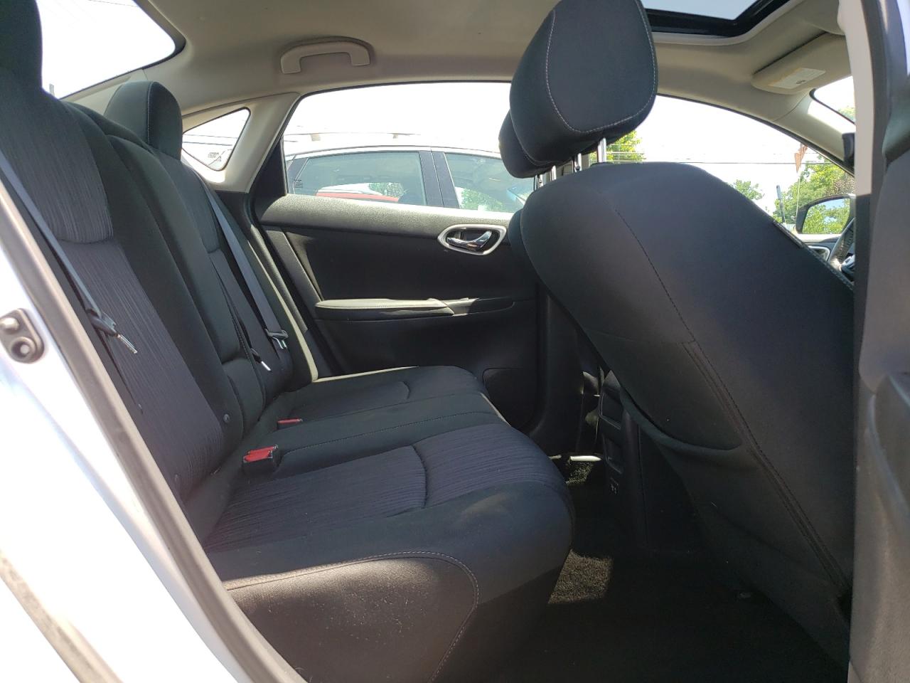 2019 Nissan Sentra S VIN: 3N1AB7AP8KY379733 Lot: 62079524