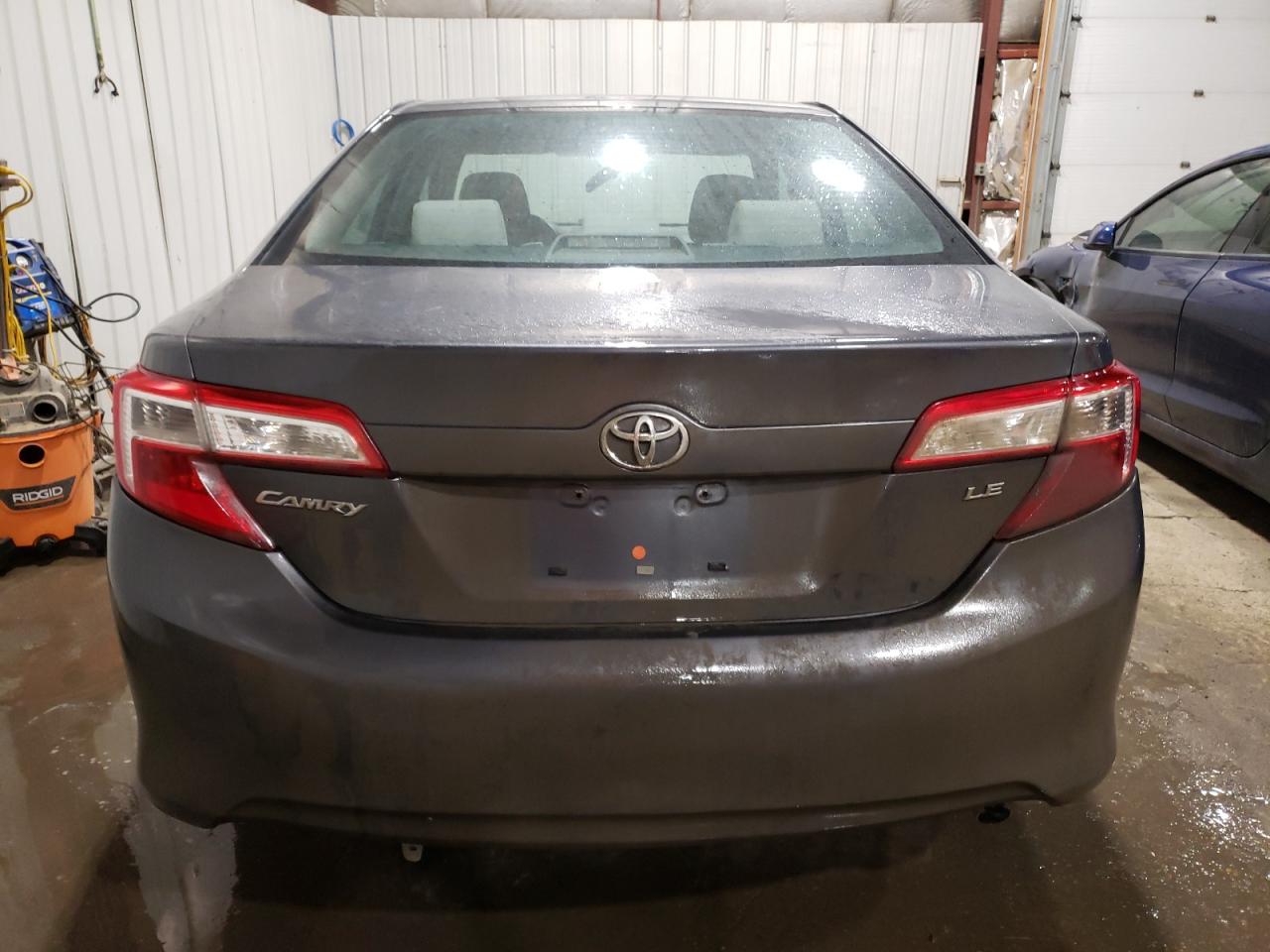 2012 Toyota Camry Base vin: 4T4BF1FK2CR272019