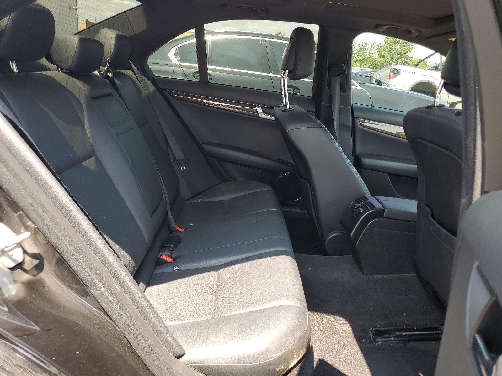 WDDGF8HB9BA509184 2011 Mercedes-Benz C 350 4Matic