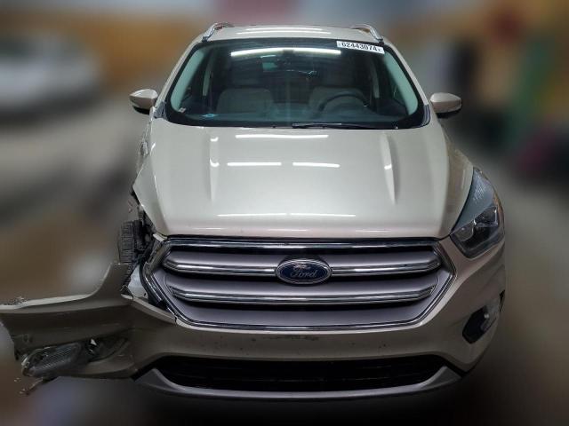  FORD ESCAPE 2017 Кремовый