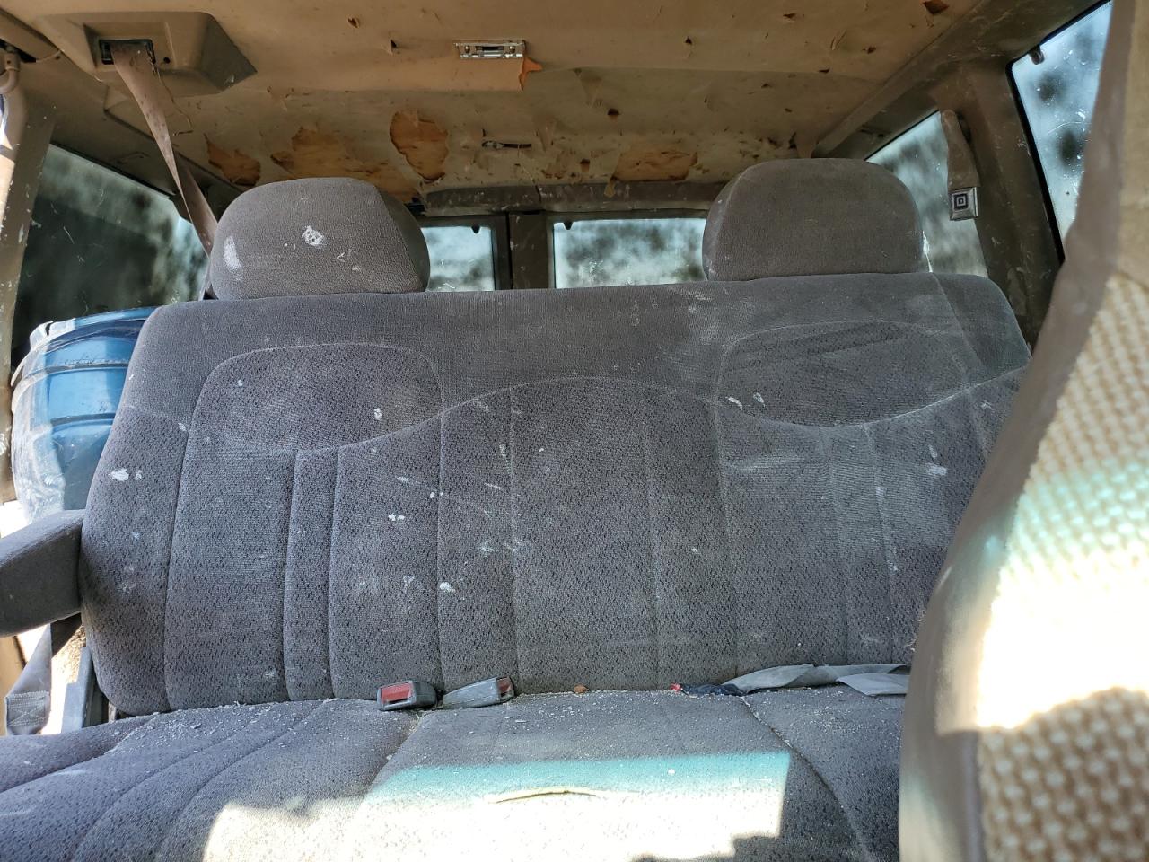 1995 Chevrolet Astro VIN: 1GNDM19W8SB241113 Lot: 63067104