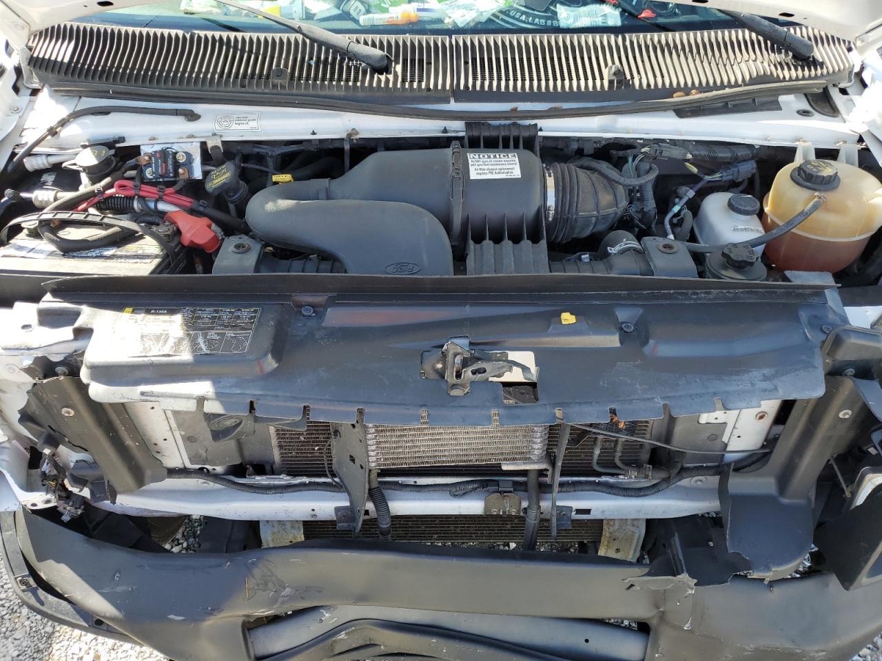 2015 Ford Econoline E350 Super Duty Cutaway Van VIN: 1FDWE3FL4FDA21929 Lot: 61838224