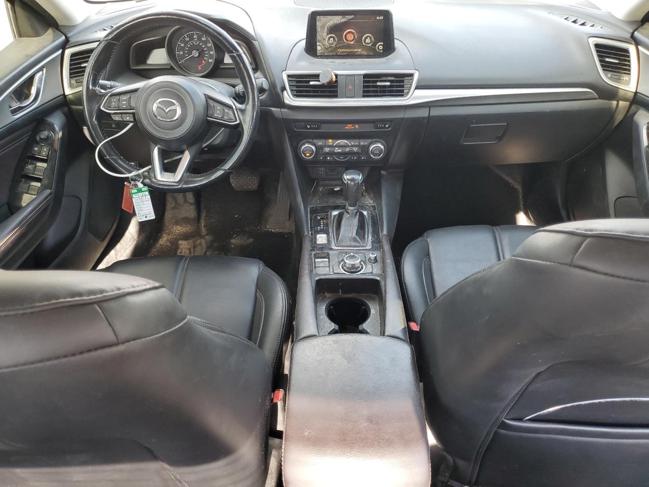 3MZBN1V71HM121132 2017 Mazda 3 Touring