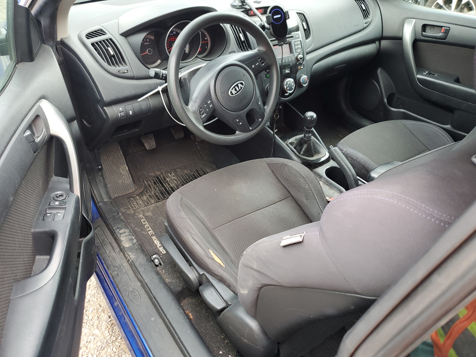 KNAFU6A2XB5379190 2011 Kia Forte Ex