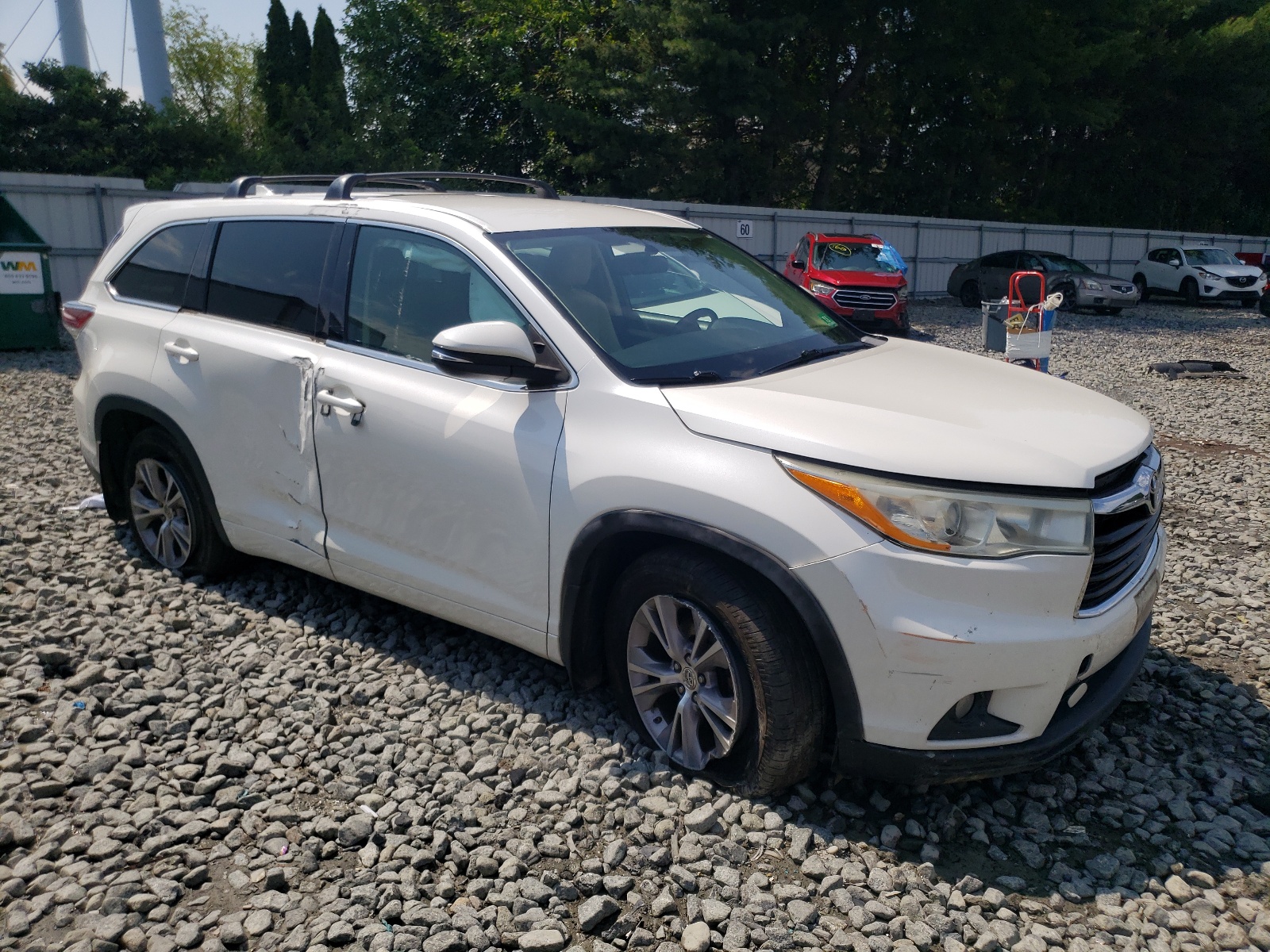 5TDBKRFH3ES062257 2014 Toyota Highlander Le