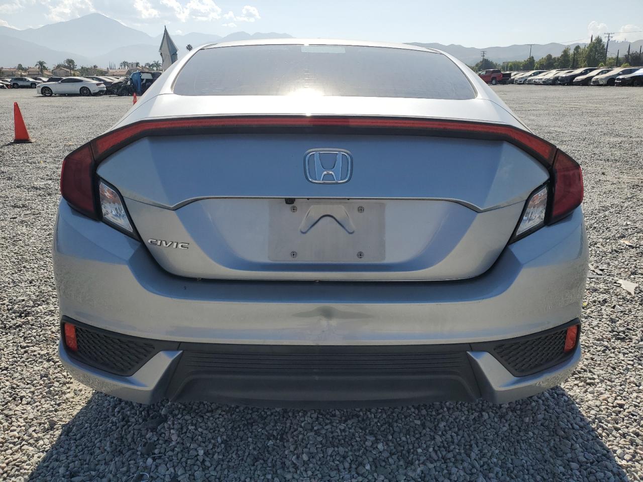 2HGFC4B67KH310236 2019 Honda Civic Lx