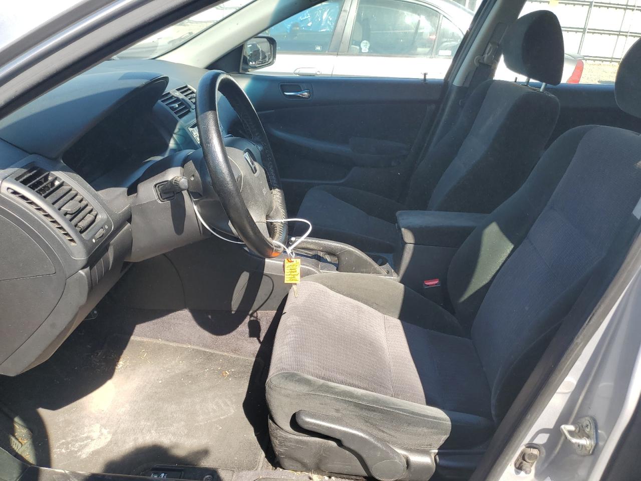 2005 Honda Accord Lx VIN: 1HGCM56455A055992 Lot: 63811954