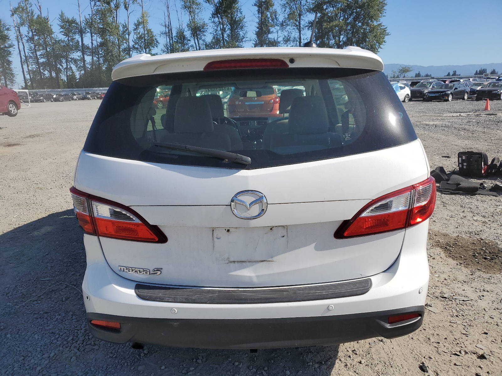 JM1CW2CL1D0148743 2013 Mazda 5