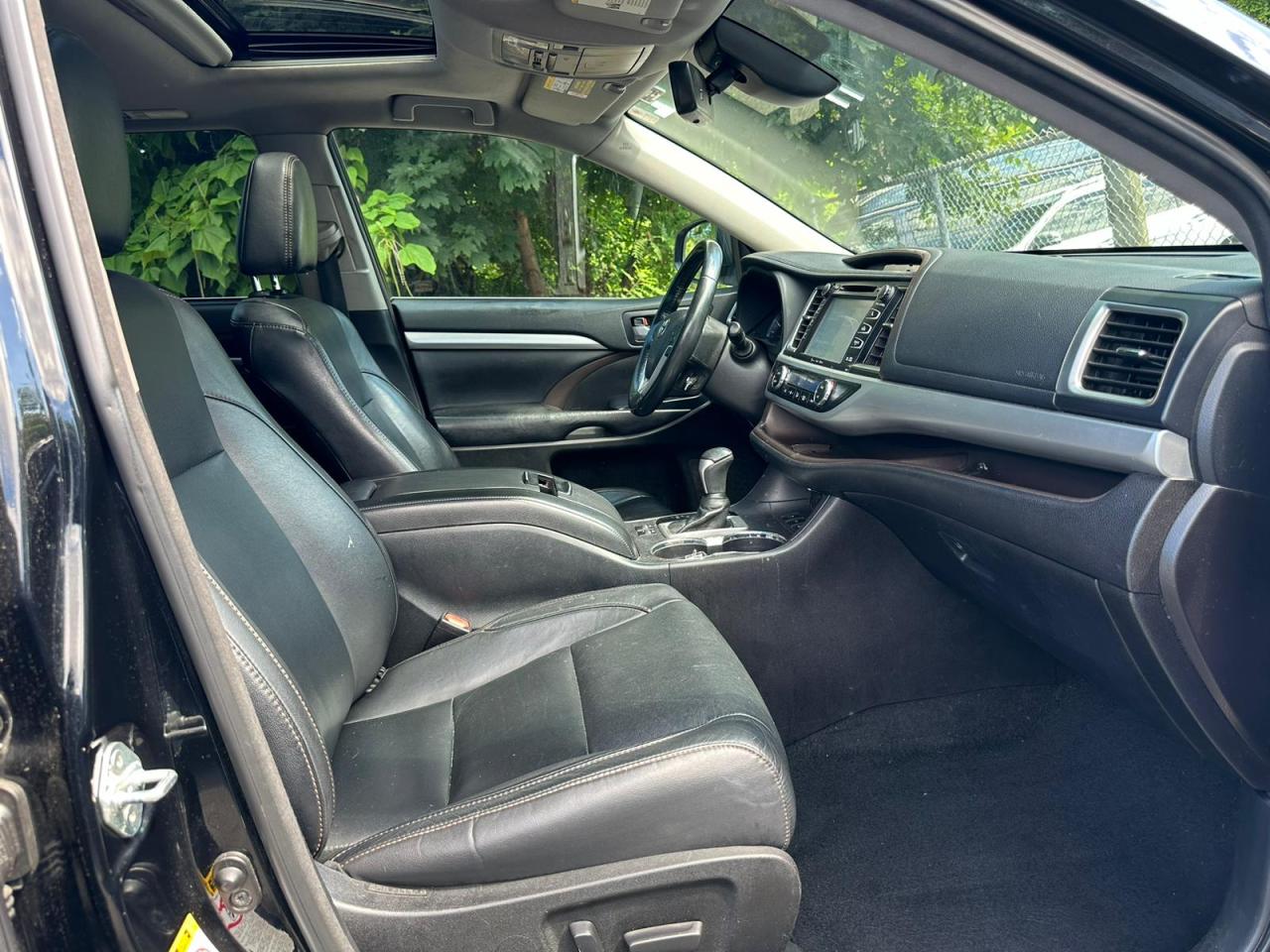 2018 Toyota Highlander Se VIN: 5TDJZRFH1JS814992 Lot: 61613594