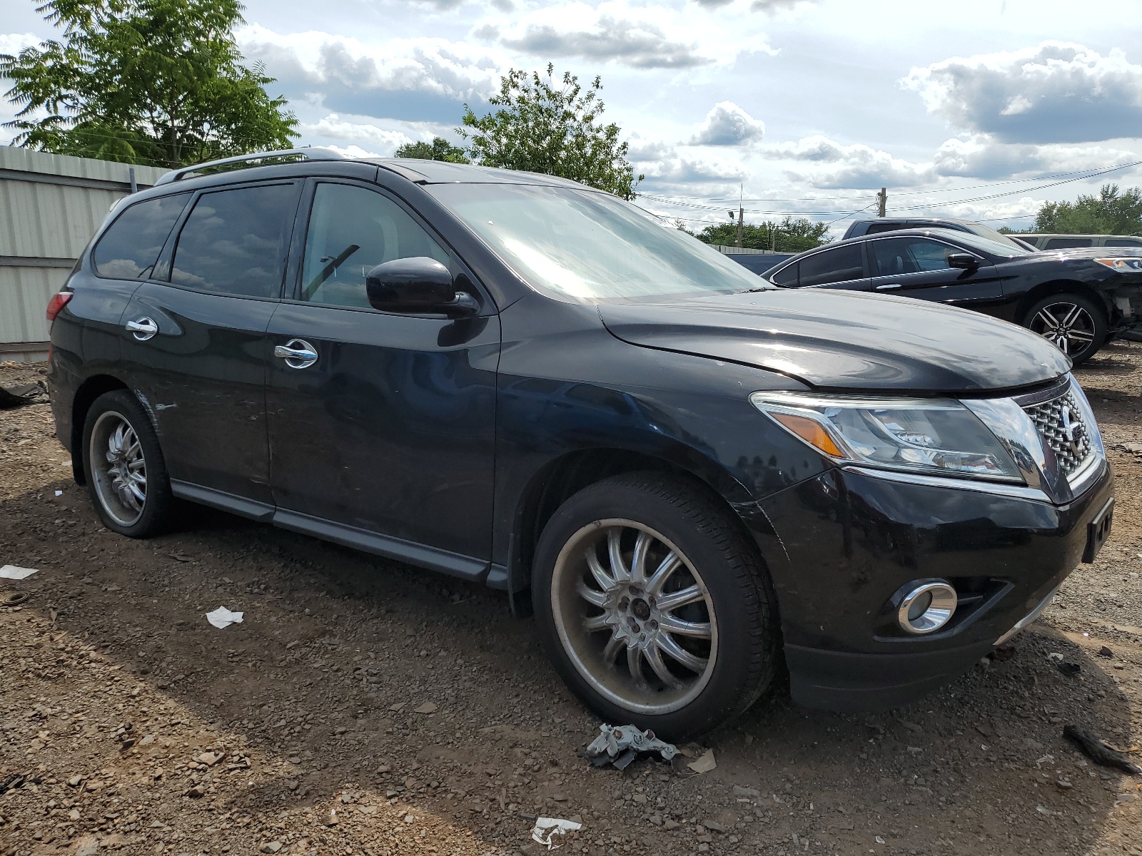 2014 Nissan Pathfinder S vin: 5N1AR2MM2EC683615