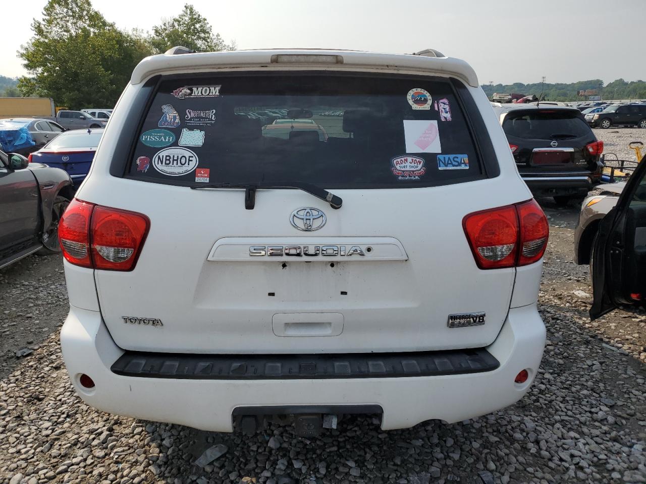 2008 Toyota Sequoia Sr5 VIN: 5TDBY64A88S010047 Lot: 64132894