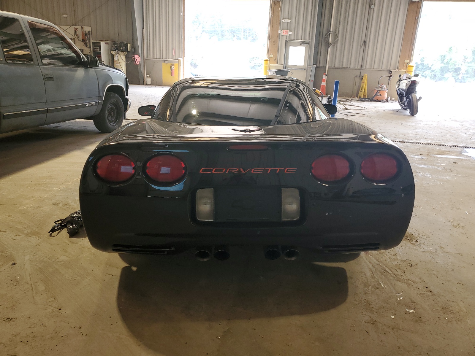 1G1YY22G9Y5100266 2000 Chevrolet Corvette