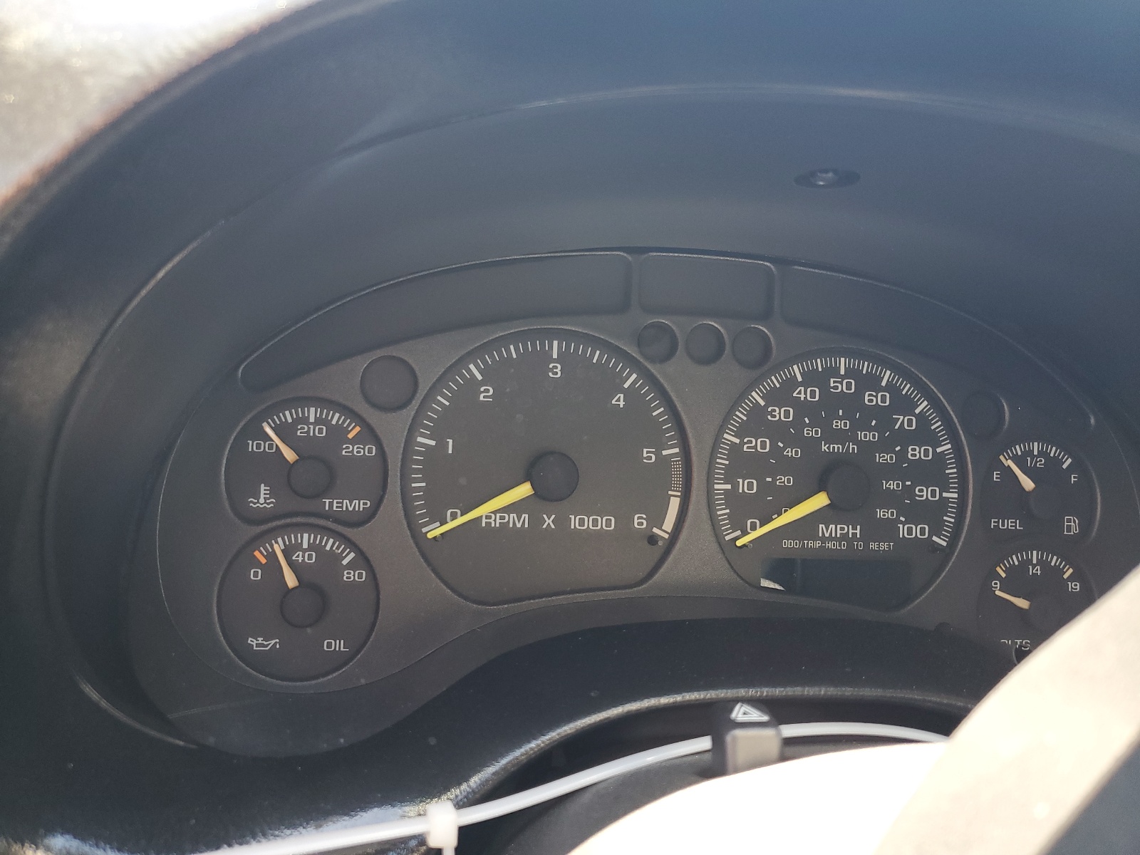 1GKCS13W9Y2253738 2000 GMC Jimmy