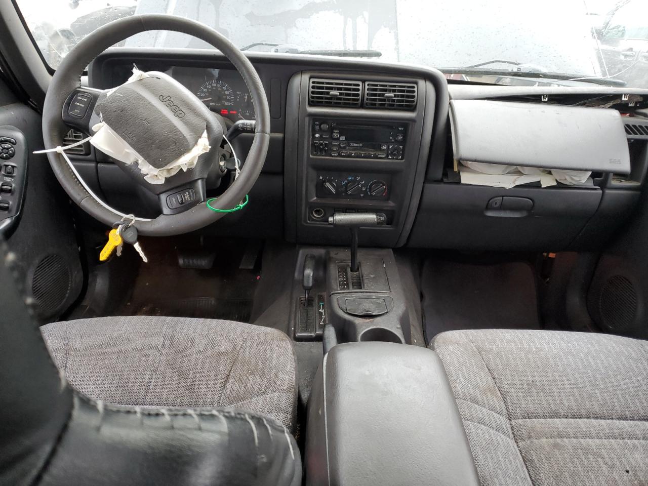 2000 Jeep Cherokee Sport VIN: 1J4FF48SXYL241025 Lot: 63800244