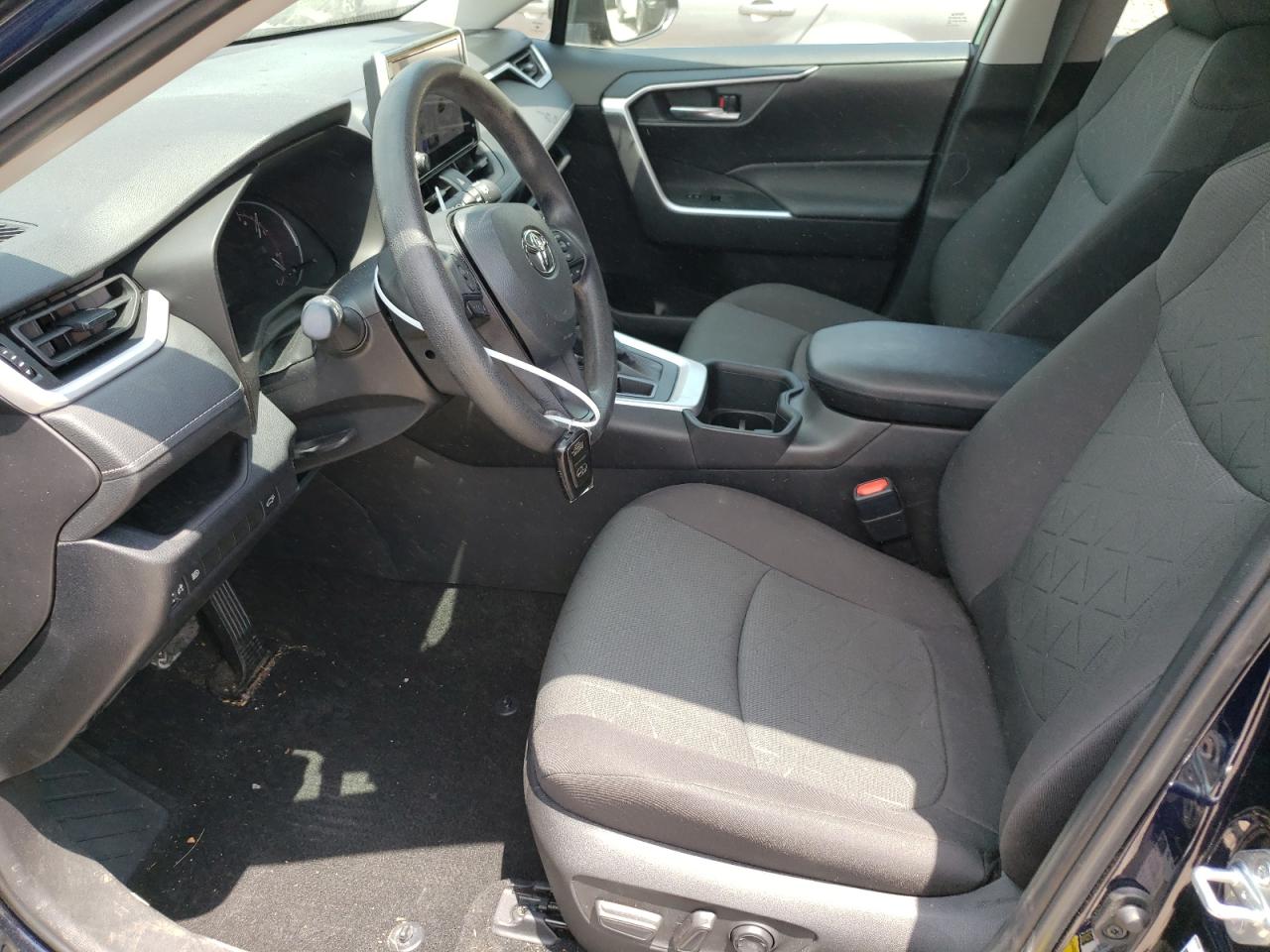 2024 Toyota Rav4 Xle VIN: 2T3P1RFV6RW418543 Lot: 63538384