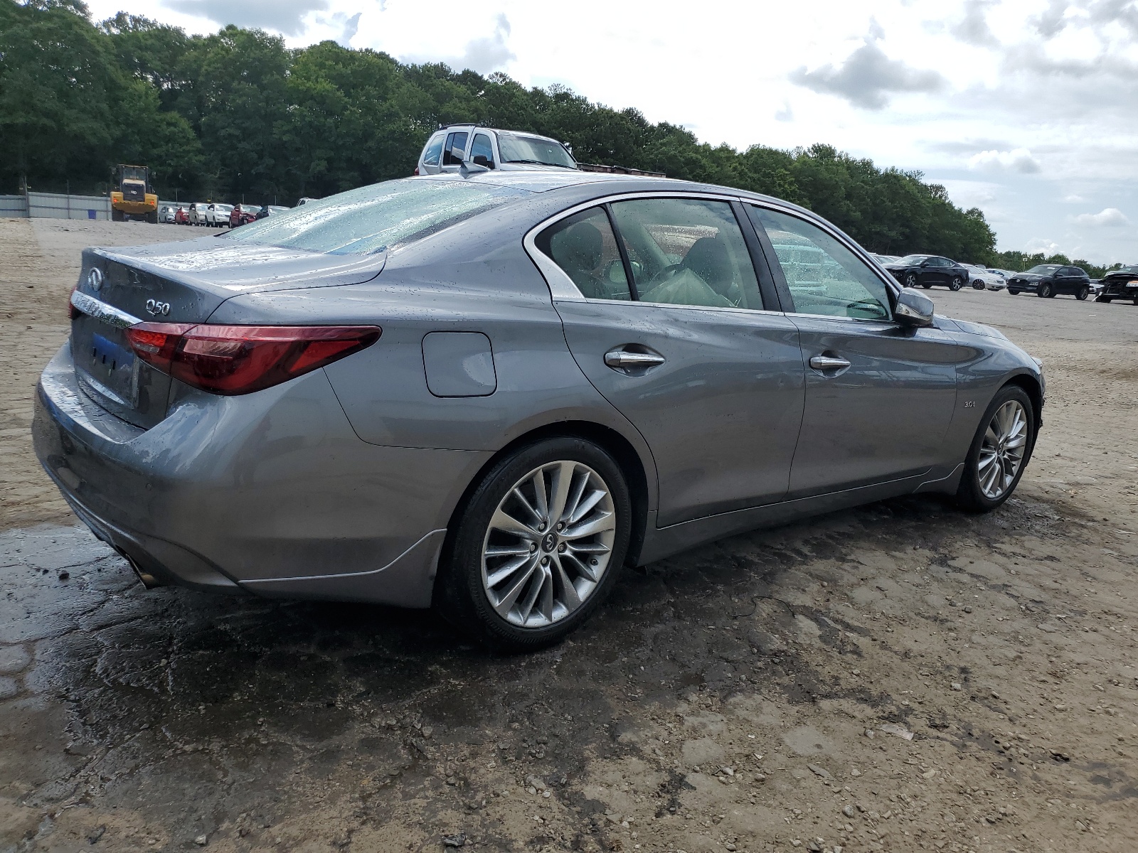 2018 Infiniti Q50 Luxe vin: JN1EV7AP2JM351789