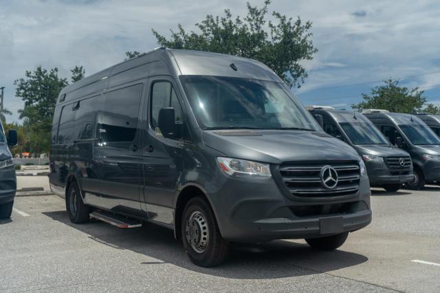  MERCEDES-BENZ SPRINTER 2022 Сірий