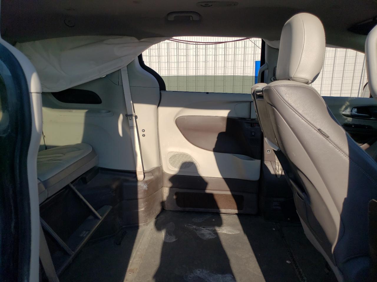 2017 Chrysler Pacifica Touring L Plus VIN: 2C4RC1EG7HR823522 Lot: 64964584