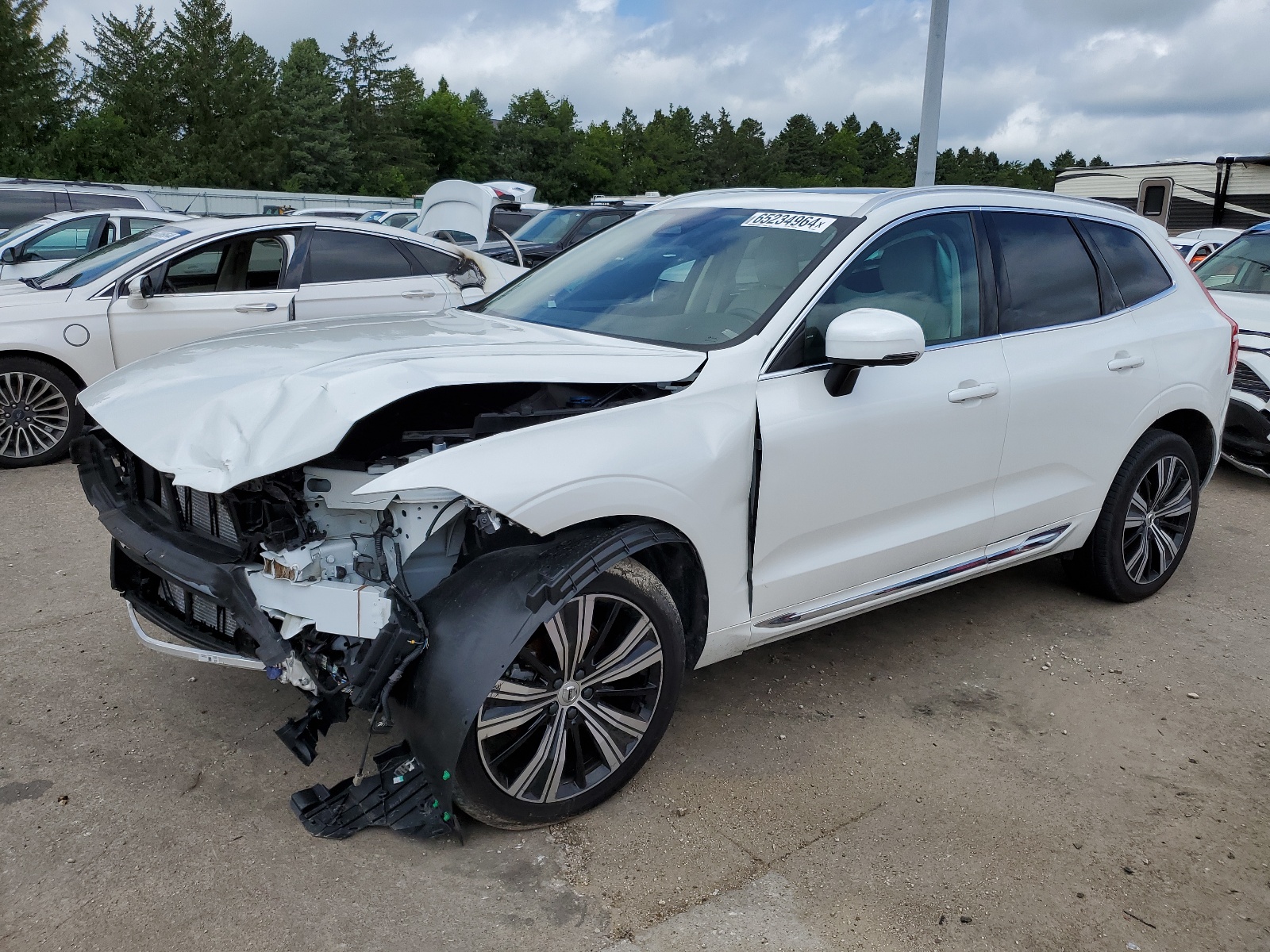 2023 Volvo Xc60 Plus vin: YV4L12RN2P1284981