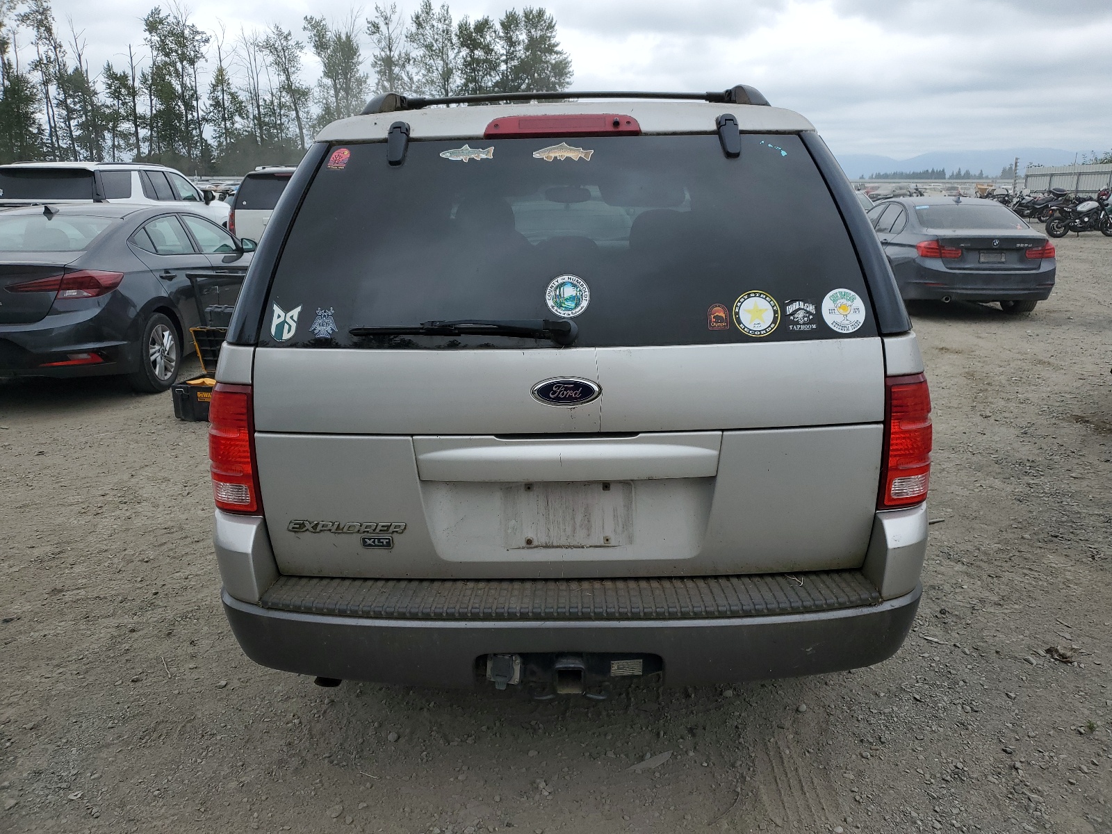 1FMZU73E74ZA96945 2004 Ford Explorer Xlt