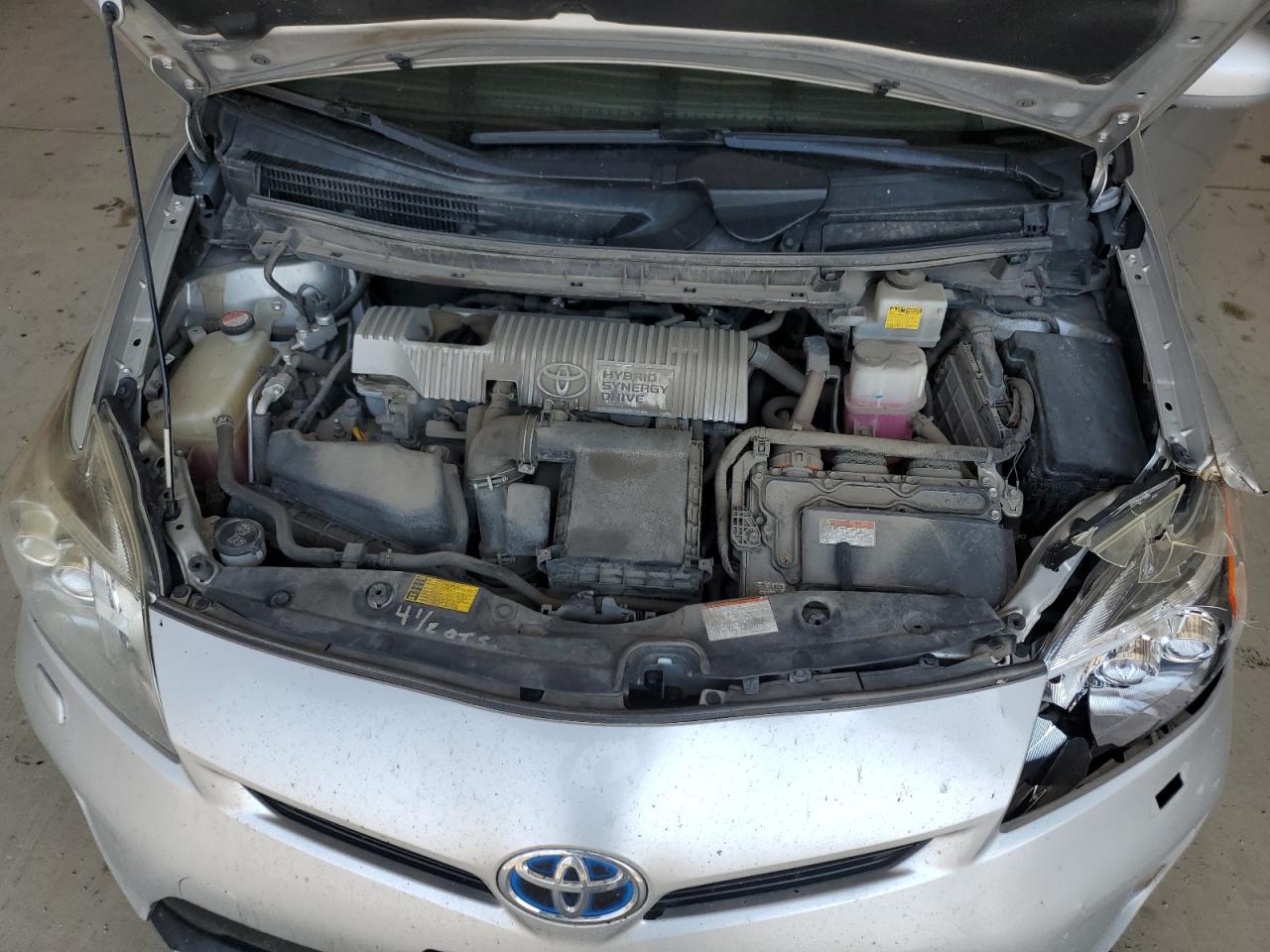 JTDKN3DUXF1928409 2015 Toyota Prius