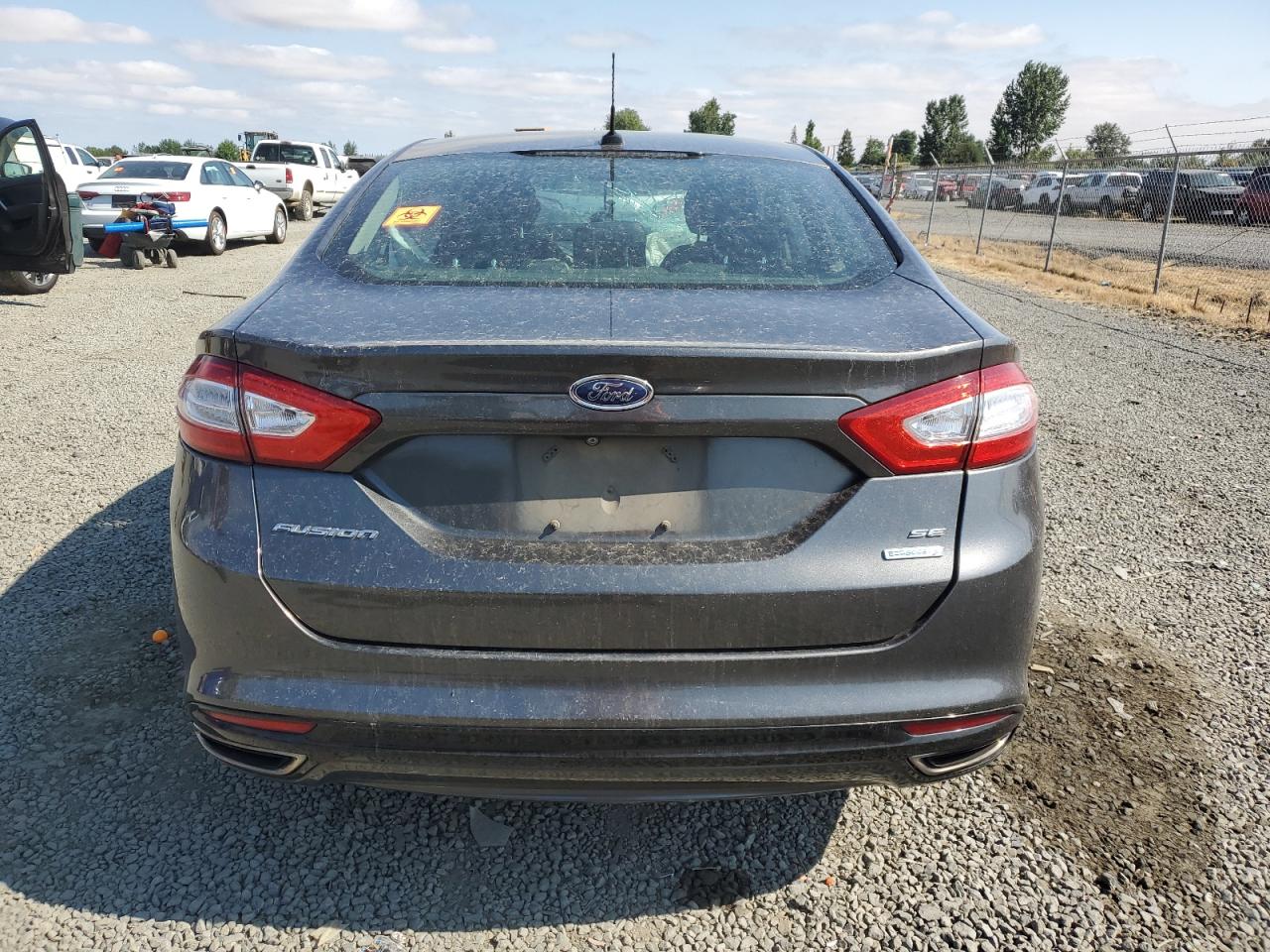 3FA6P0H9XFR138393 2015 Ford Fusion Se