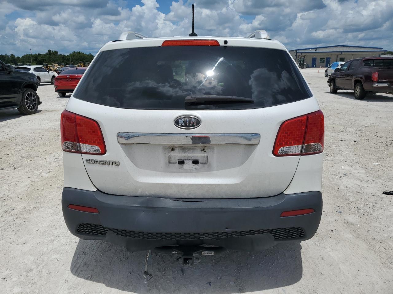 2013 Kia Sorento Lx VIN: 5XYKT4A27DG323033 Lot: 63253464