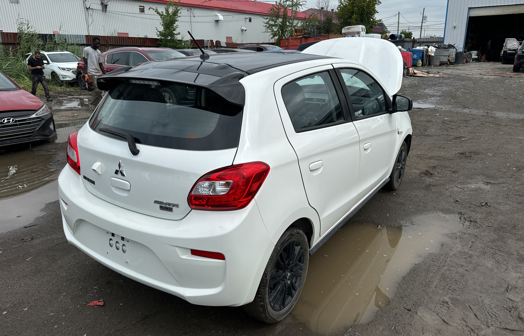 2019 Mitsubishi Mirage Le vin: ML32A5HJ8KH009231