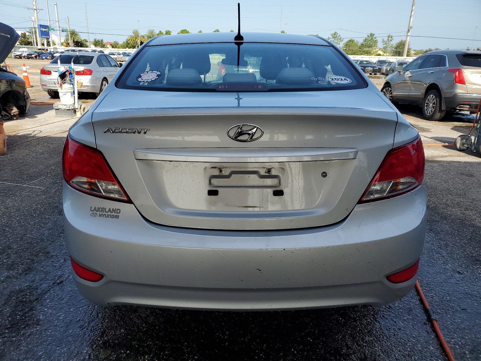 KMHCT4AE0FU854702 2015 Hyundai Accent Gls