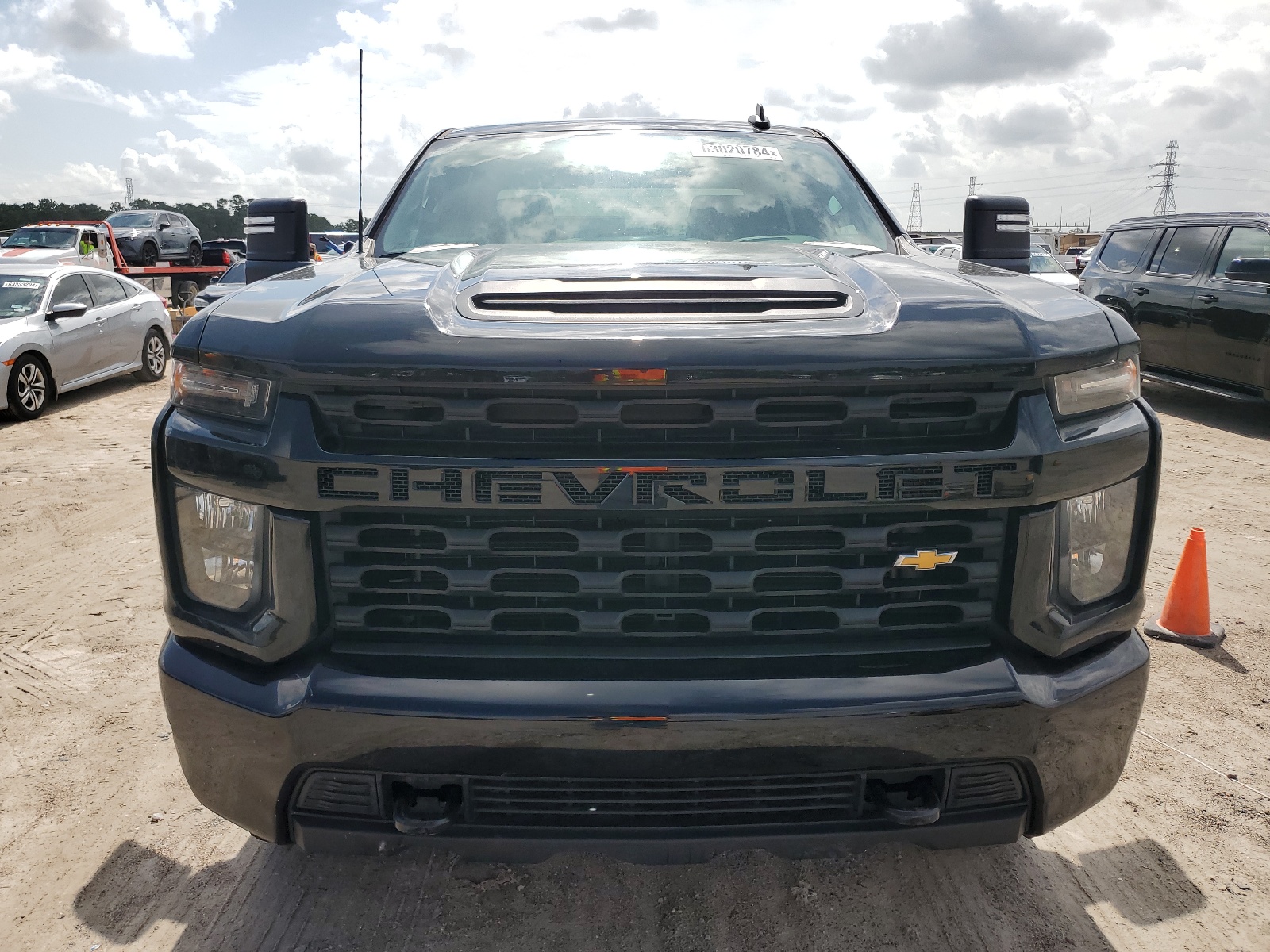 2GC4YME75N1210693 2022 Chevrolet Silverado K2500 Custom