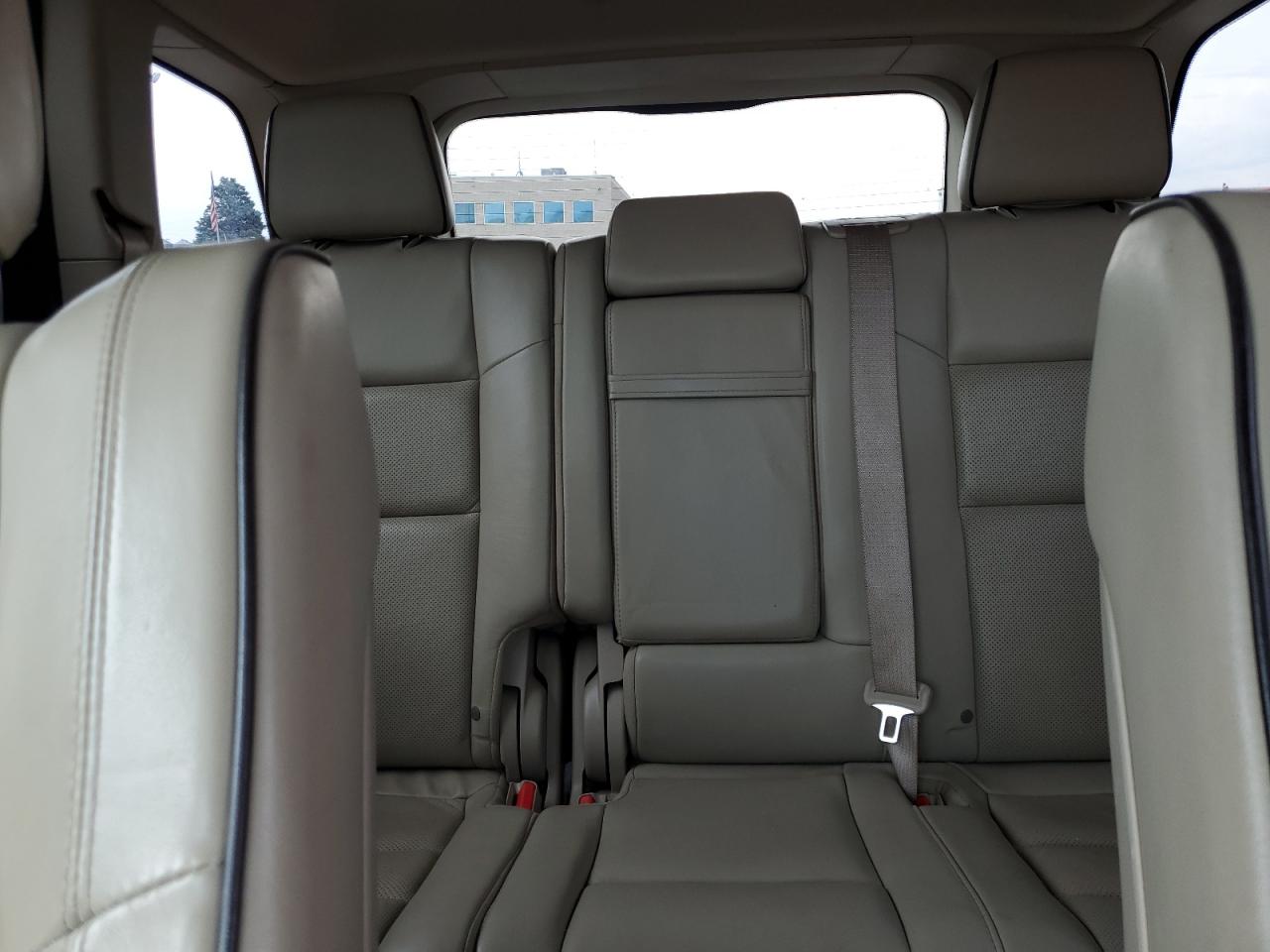 2019 Jeep Grand Cherokee Overland VIN: 1C4RJFCT0KC649392 Lot: 63484224