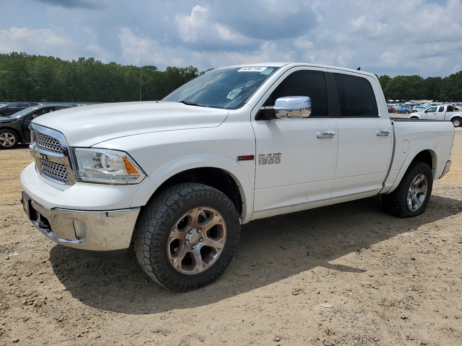 2016 Ram 1500 Laramie vin: 1C6RR7NM2GS337938