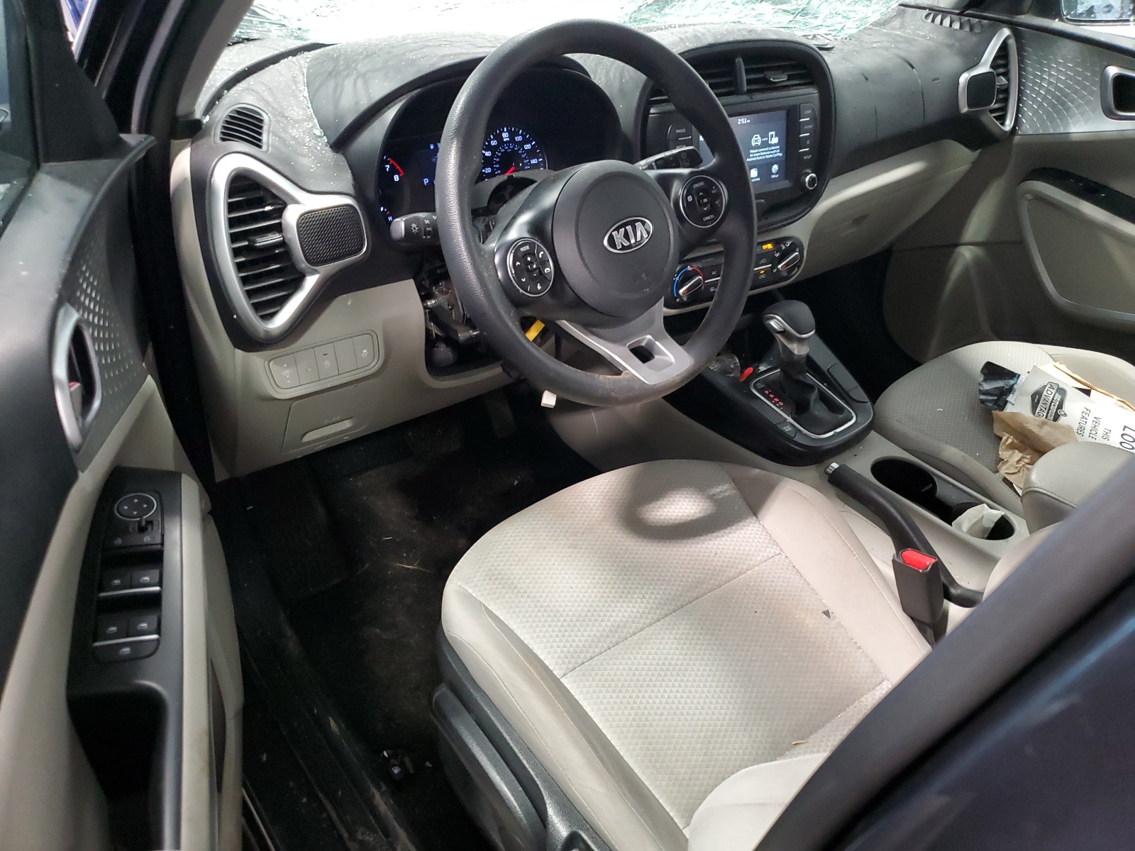 KNDJ23AU0L7002649 2020 Kia Soul Lx