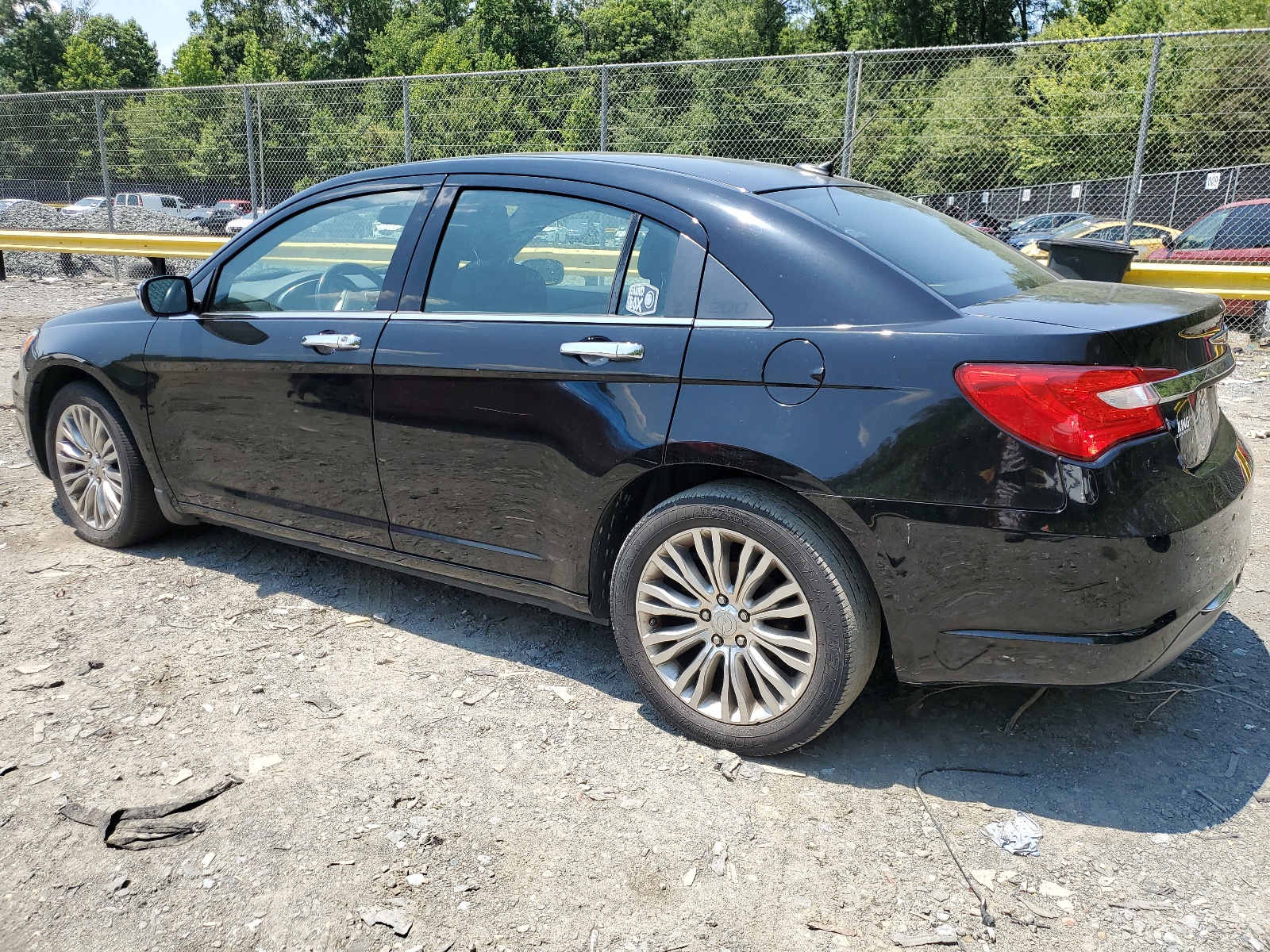 2012 Chrysler 200 Limited vin: 1C3CCBCB2CN241941