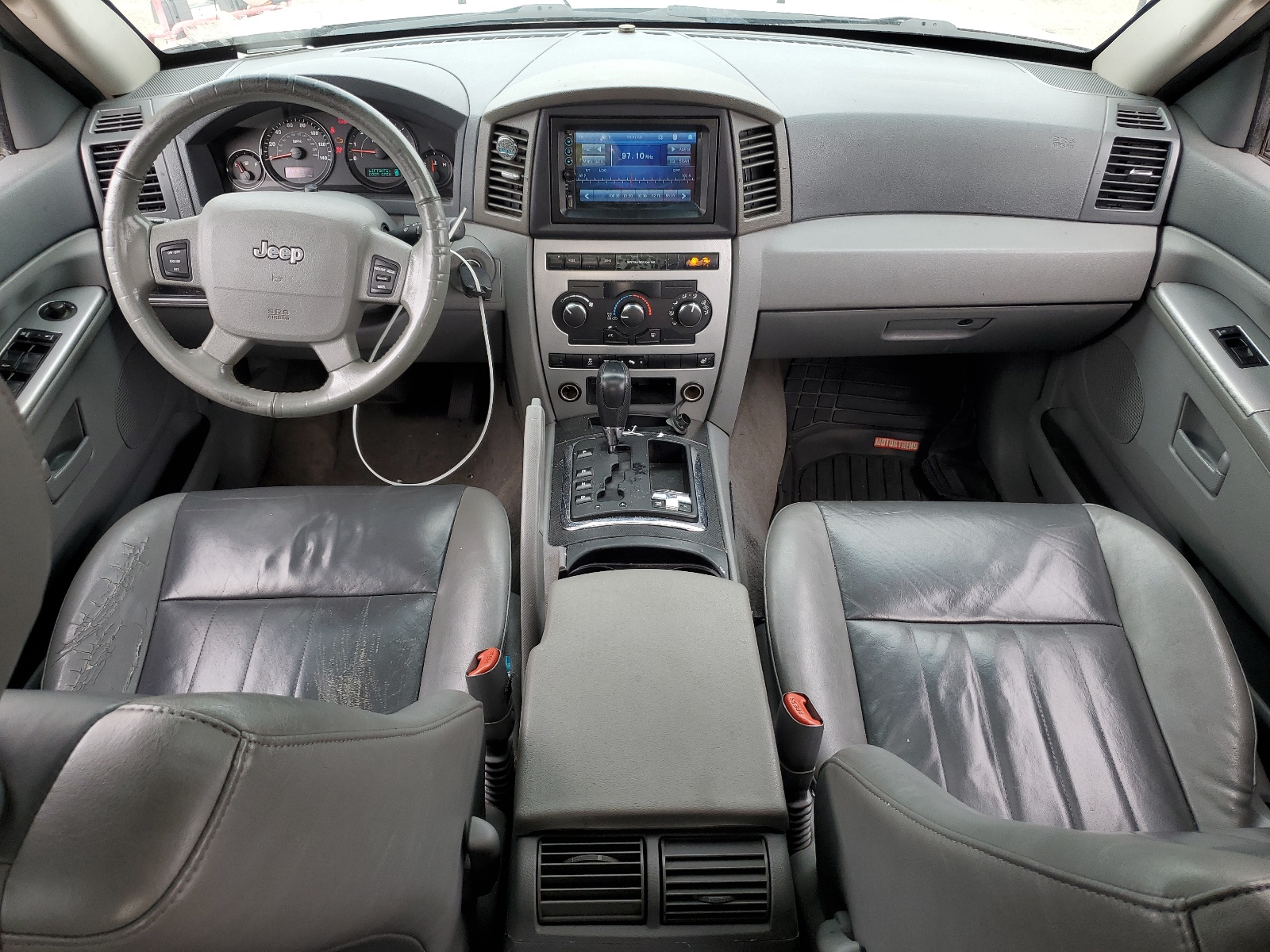 1J4HR48N65C690546 2005 Jeep Grand Cherokee Laredo