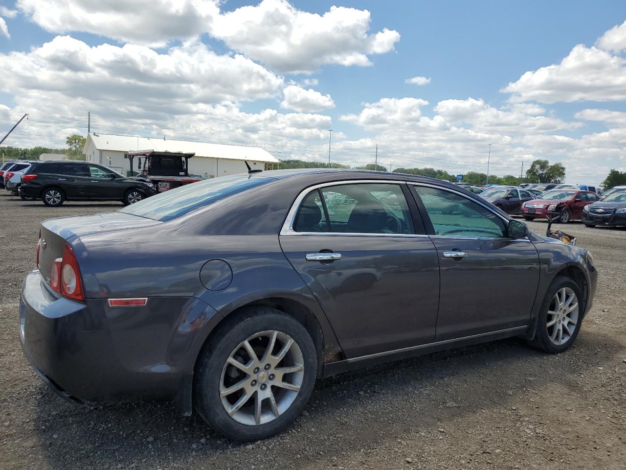 2010 Chevrolet Malibu - Image 3