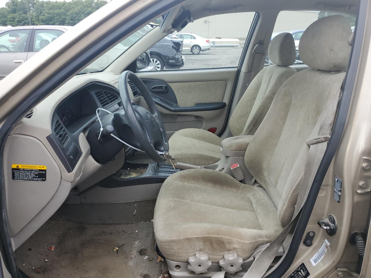 2003 Hyundai Elantra Gls VIN: KMHDN45D33U689255 Lot: 81308734