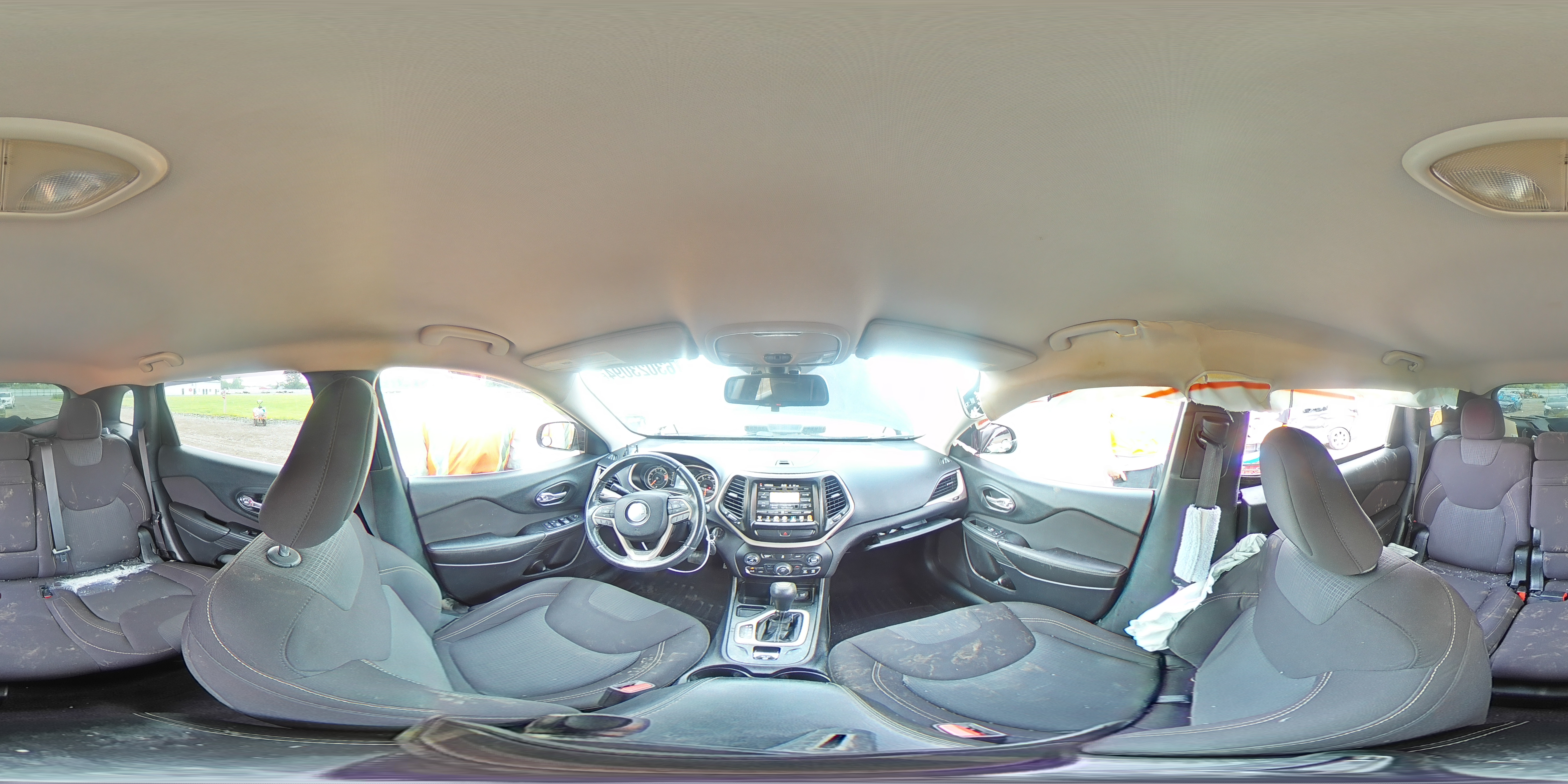 2017 Jeep Cherokee Latitude VIN: 1C4PJLCB8HW547763 Lot: 63023094