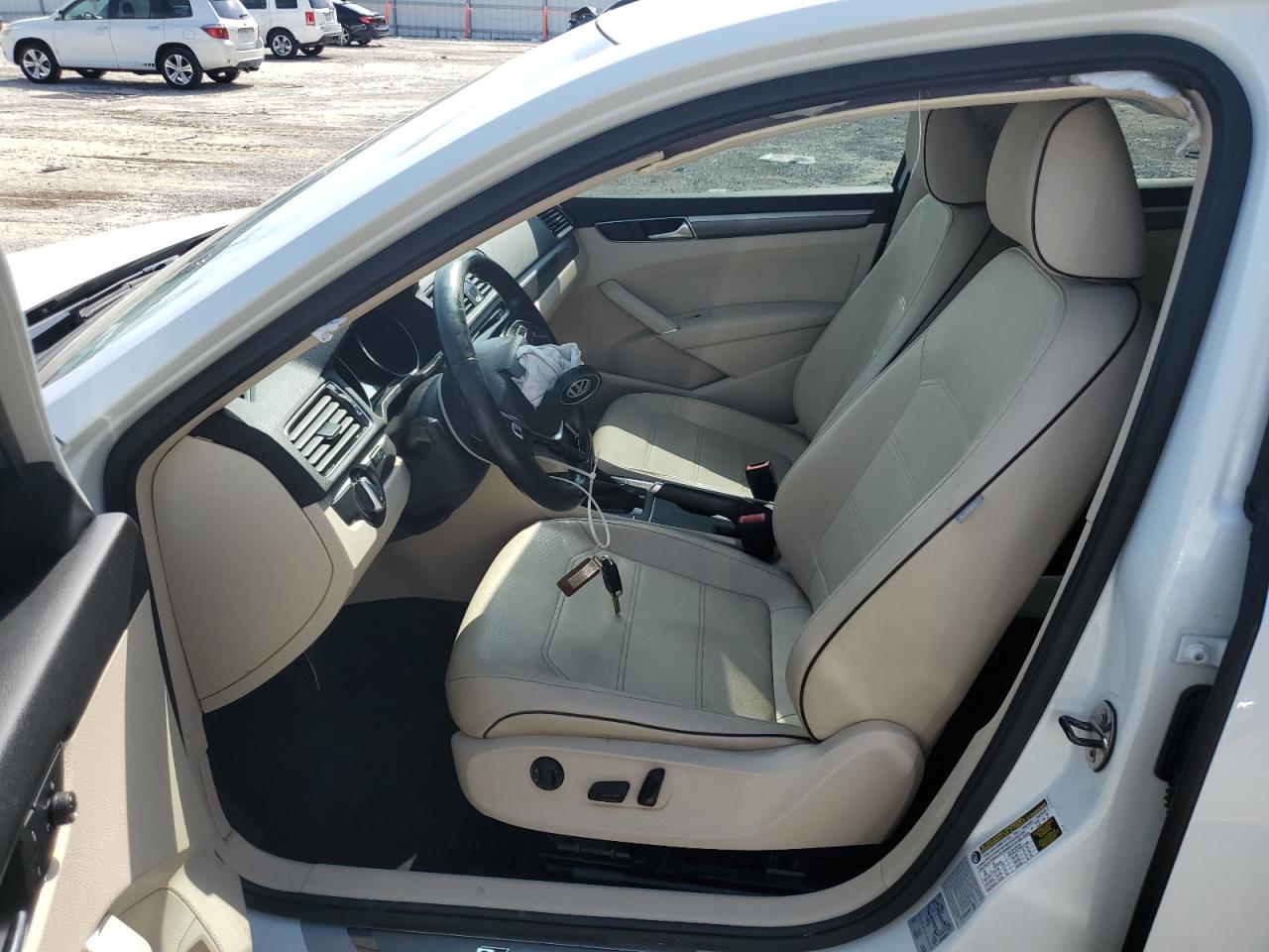 2017 Volkswagen Passat R-Line VIN: 1VWDT7A39HC054172 Lot: 65106174