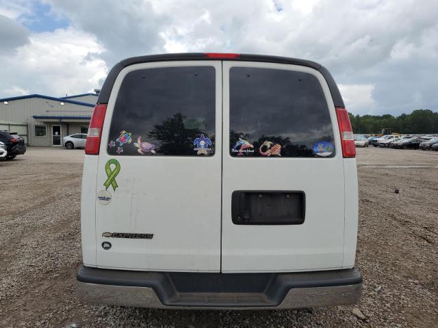 CHEVROLET EXPRESS 2017 Белы