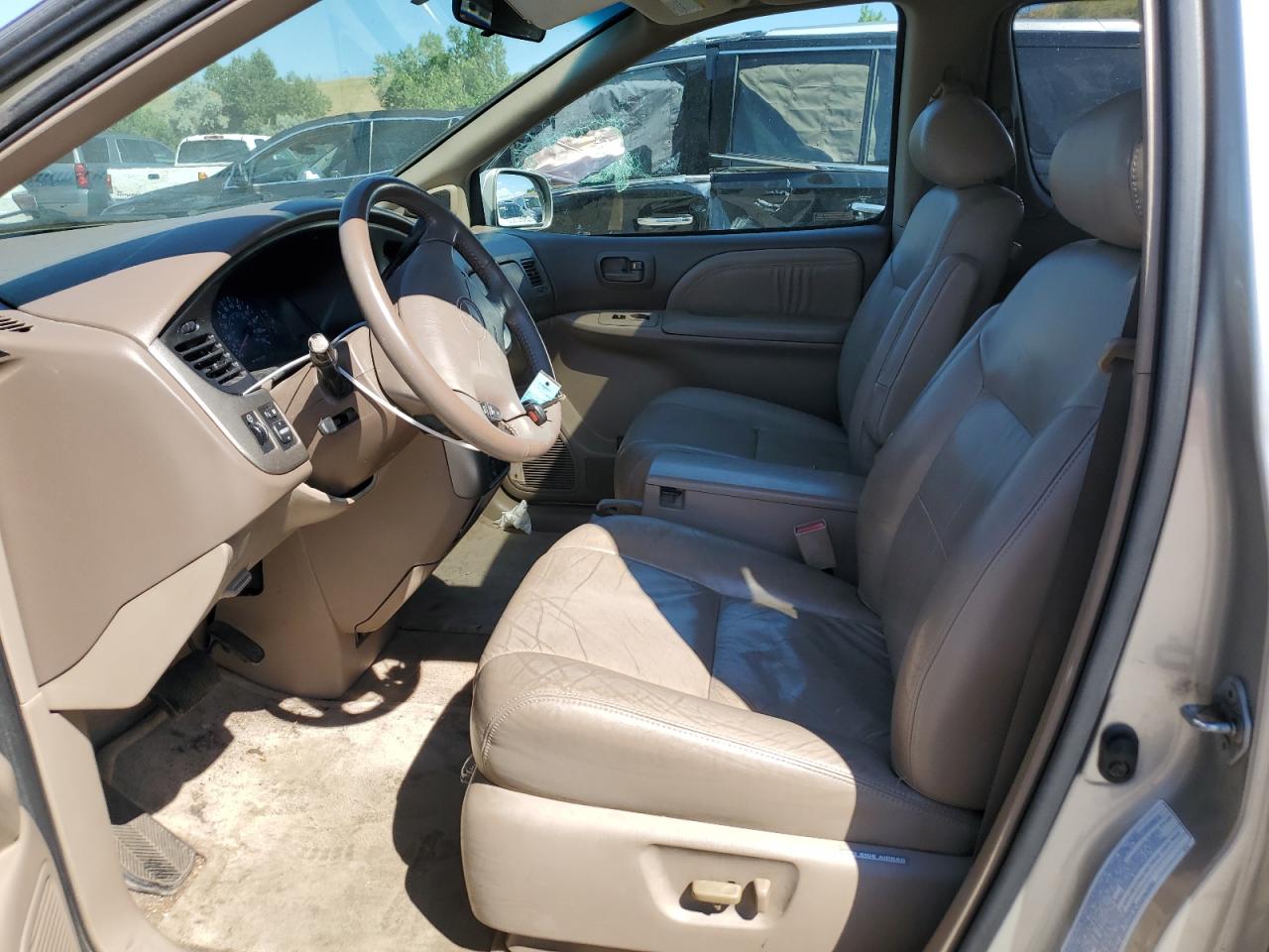 2001 Toyota Sienna Le VIN: 4T3ZF13C01U338755 Lot: 62175454