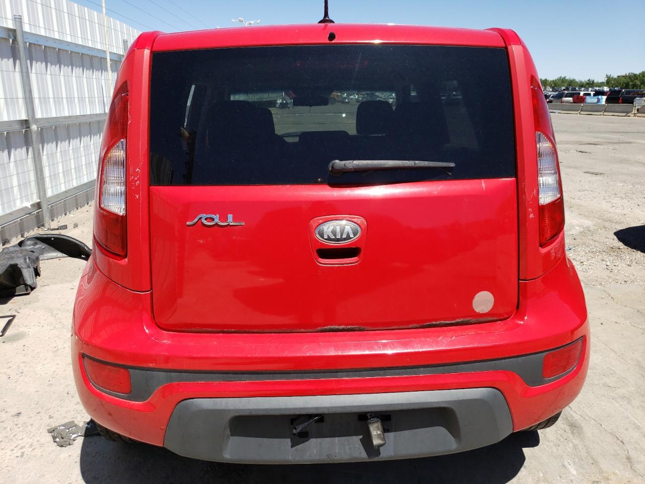 VIN KNDJT2A55D7612046 2013 KIA SOUL no.6