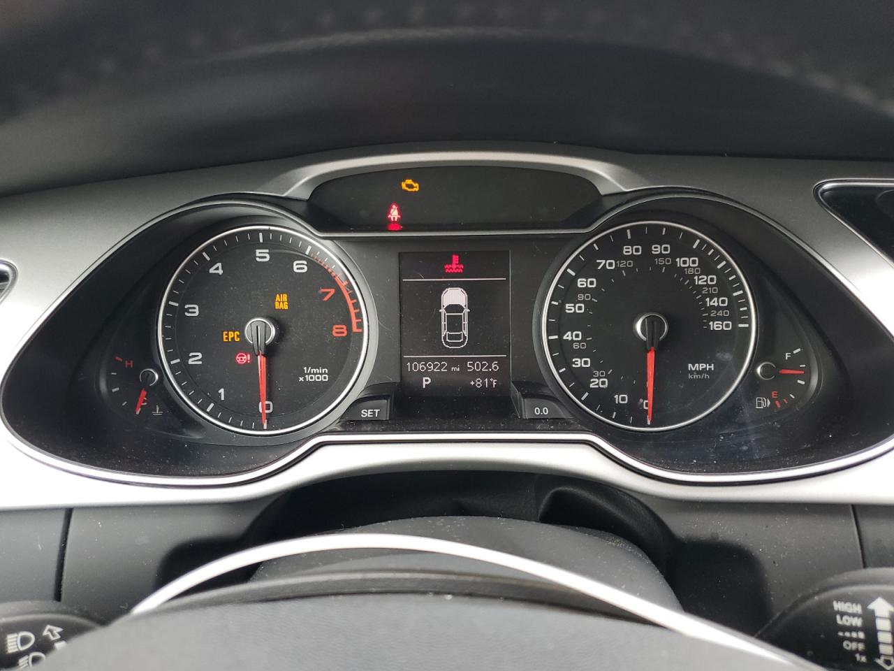 2015 Audi A4 Premium VIN: WAUBFAFLXFN043851 Lot: 64820104