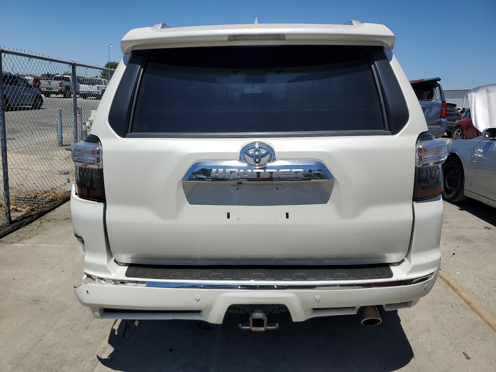 JTEBU5JR5F5239266 2015 Toyota 4Runner Sr5