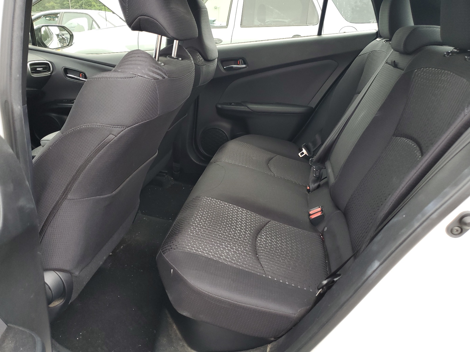 JTDKARFU5G3014621 2016 Toyota Prius