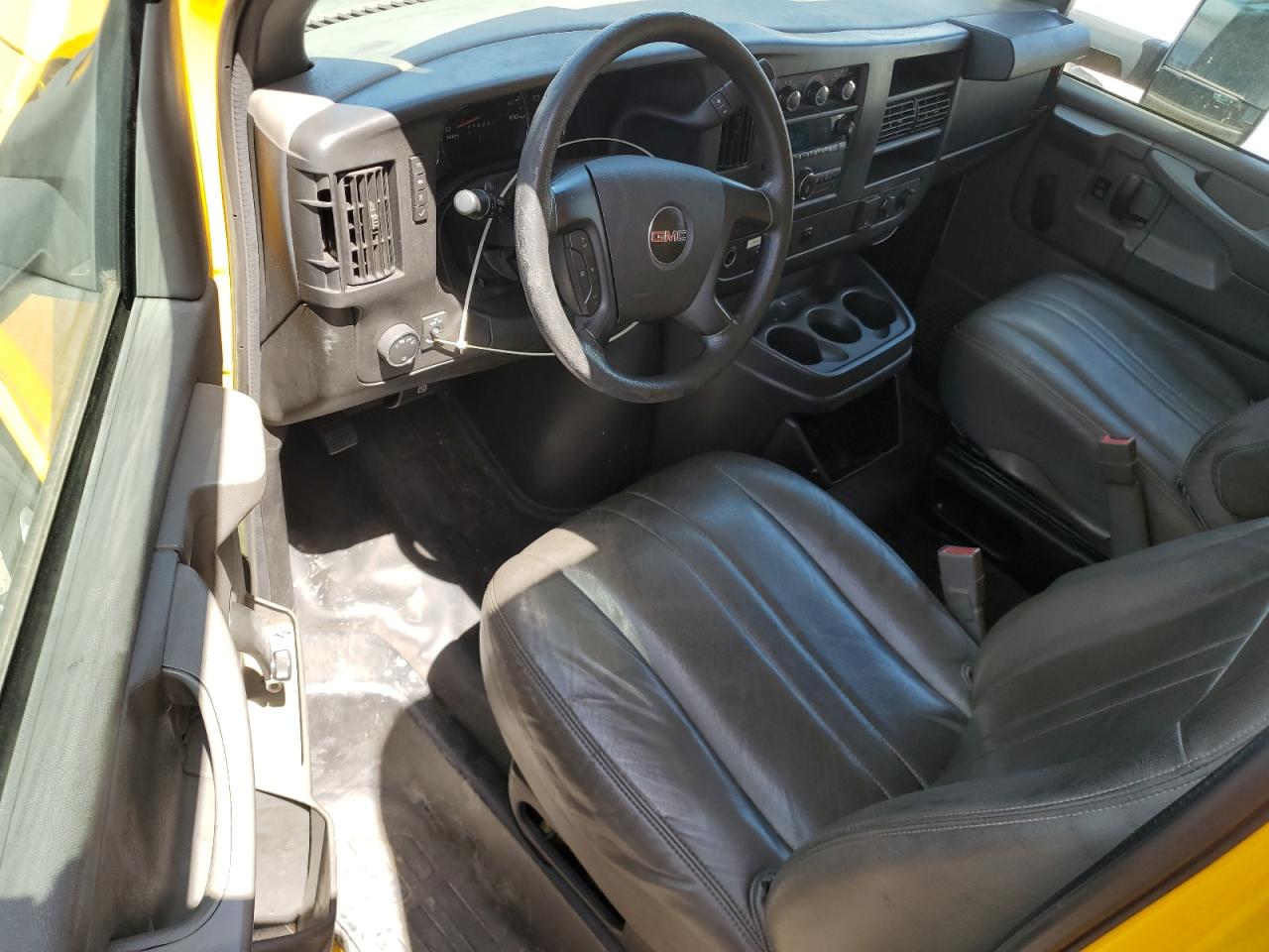 2015 GMC Savana Cutaway G3500 VIN: 1GD374CG8F1203032 Lot: 62699494