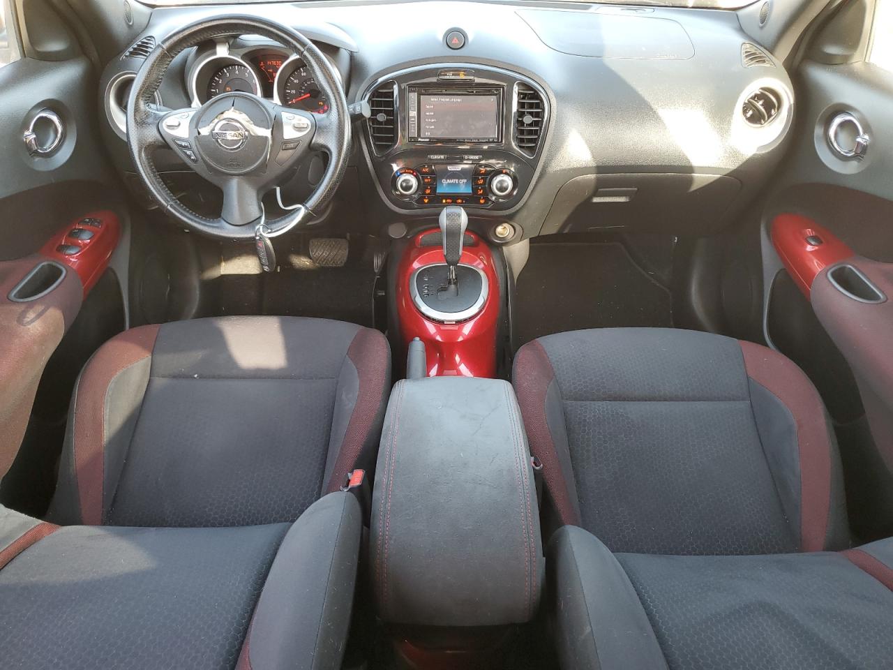 2014 Nissan Juke S VIN: JN8AF5MR4ET351240 Lot: 61283894