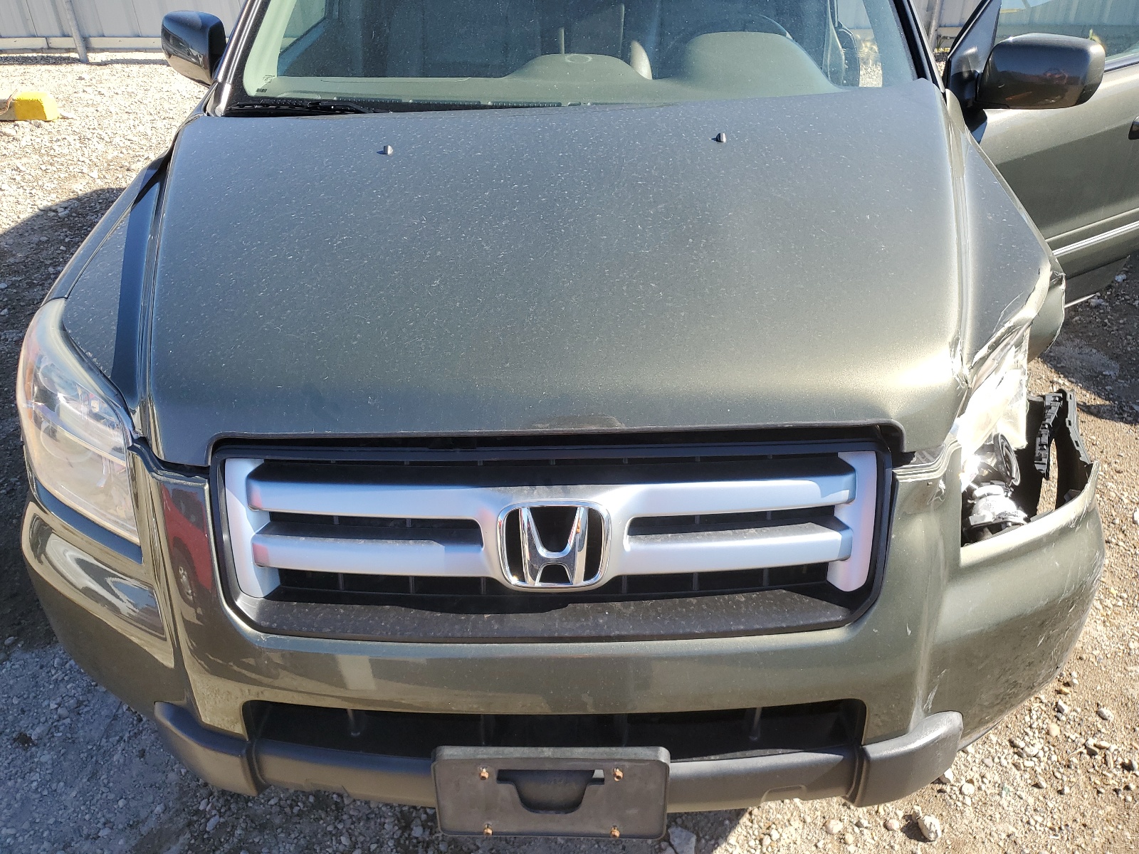 2HKYF185X6H000185 2006 Honda Pilot Ex