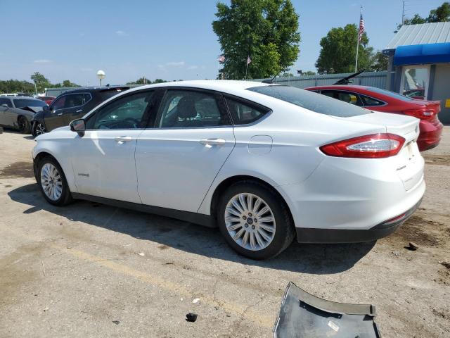  FORD FUSION 2016 Белы