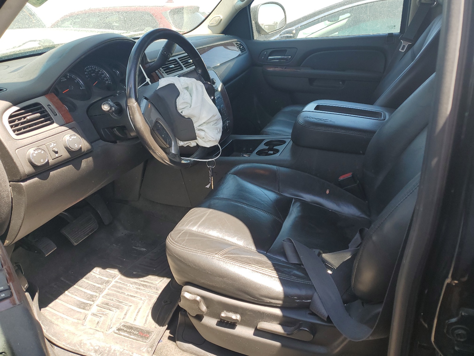 1GNSKBE06DR350250 2013 Chevrolet Tahoe K1500 Lt